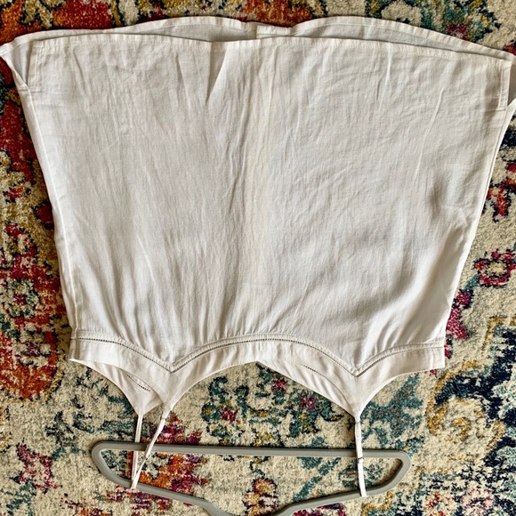 Abercrombie & Fitch linen tank top, large - Picture 2 of 2